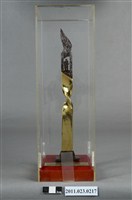 藏品(臺南縣二二八事件紀念碑望夫門模型)的圖片