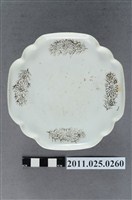 藏品(高腳白瓷瓷盤)的圖片