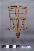 藏品(竹藤製腳踏車幼兒座椅)的圖片