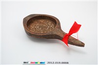 藏品(圓形單面雕壽字蝶紋帶柄餅印)的圖片