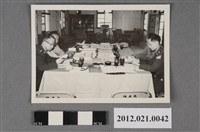 藏品(4名軍官於中山室內會議)的圖片