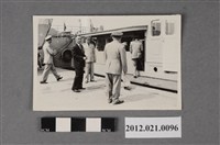 藏品(軍方人員進入船艦)的圖片