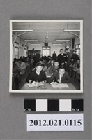 藏品(軍官於中山室內寫字)的圖片