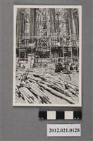 藏品(基地內散落中空圓柱工程)的圖片