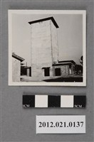 藏品(基地內方形高窗房屋)的圖片