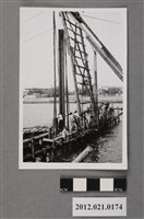 藏品(基地水面工程工人施工)的圖片