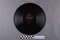 藏品(古倫美亞公司發行的蟲膠唱片)的圖片