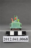 藏品(軍用車與連結武器裝備模型車)的圖片