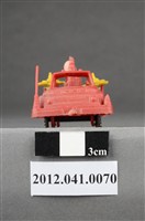 藏品(後座裝備飛彈軍用車模型玩具)的圖片