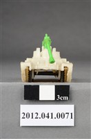 藏品(白色坦克車模型玩具)的圖片