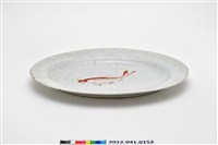 藏品(白瓷印花紅釉魚紋橢圓盤)的圖片