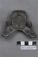 藏品(洋風花草連珠紋鬼瓦)的圖片