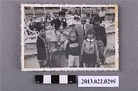 藏品(張星賢夫婦與小孩等六人合照)的圖片