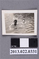 藏品(張星賢次子與朋友游泳合照)的圖片