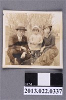 藏品(張星賢友人全家福照)的圖片