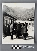 藏品(蔣中正視察工務營舍)的圖片