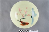 藏品(彩繪花卉紋碗)的圖片