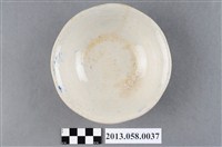 藏品(彩釉花卉紋碗)的圖片