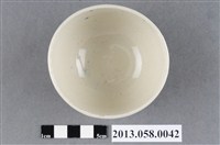 藏品(白釉青紋杯)的圖片