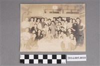 藏品(吳錦煌先生青年時期聚會合影照)的圖片