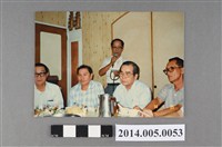 藏品(吳錦煌先生與南商同班同學餐聚合影其三)的圖片