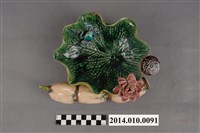 藏品(林添木作蓮藕交趾陶筆洗)的圖片