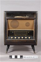 藏品(電唱機)的圖片