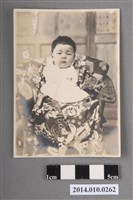 藏品(穿著和服的孩童)的圖片