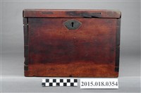 藏品(木製文件匣)的圖片