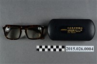藏品(塑膠粗框眼鏡組)的圖片