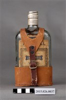 藏品(法國馬爹利科涅克Martell cognac白蘭地玻璃酒瓶)的圖片