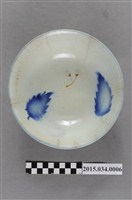 藏品(寶藍色噴釉葉紋碗)的圖片