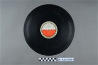 藏品(麗歌唱片發行編號「AK-635」《張琪新歌專輯》唱片)的圖片