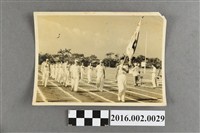 藏品(張星賢擔任台灣田徑隊副總領隊遠征菲律賓與全體隊員於馬尼拉黎沙運動場合照)的圖片