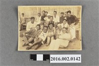 藏品(張星賢就讀早稻田大學時期代表日本參加第十屆洛杉磯奧運與選手合照)的圖片