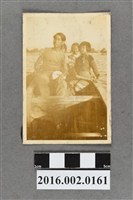 藏品(張志賢與親友於福州西湖公園合照)的圖片