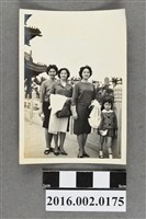 藏品(張星賢之二媳婦的菲律賓友人於台北新公園合照)的圖片