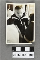 藏品(與何友澄同車的小男孩)的圖片