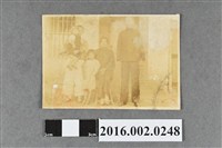 藏品(張星賢就讀早稻田大學時期與伯母等親人於台中合照)的圖片