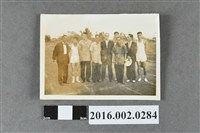 藏品(張星賢與何友澄、賴土金等人於台中水源地體育場合照)的圖片