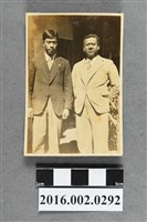 藏品(張星賢就讀早稻田大學時期利用寒假回台擔任巡迴教練與楊肇嘉合照)的圖片