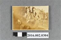 藏品(張星賢就讀早稻田大學時期與柯子彰學長合照)的圖片