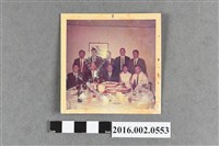 藏品(紀政與鮑爾教練等人於歡迎會聚餐合照)的圖片