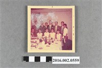 藏品(李鉑鈺與林純玉等人於歡迎會聚餐合照)的圖片