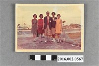 藏品(張星賢與女選手、二媳婦姐妹三人於菲律賓合照)的圖片