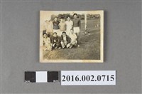 藏品(張星賢與友人於球場合照)的圖片