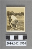 藏品(一位女選手起跑練習照)的圖片