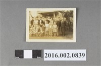 藏品(張星賢與子女、親友合照)的圖片