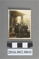 藏品(張星賢友人之女詹懷德與友人於加拿大合照)的圖片