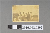 藏品(張星賢代表日本參加「第十屆遠東大會」返程停留上海與友人於運動場合照)的圖片